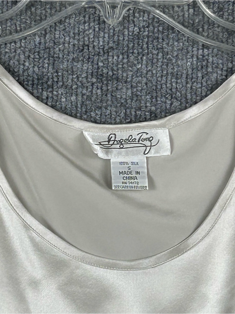 Angela Torg 100% Silk Tank Top Ivory Old Money NWT - Picture 4 of 10